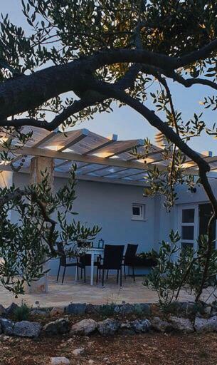 Peaceful Home Olea Oblica Primosten Exterior photo